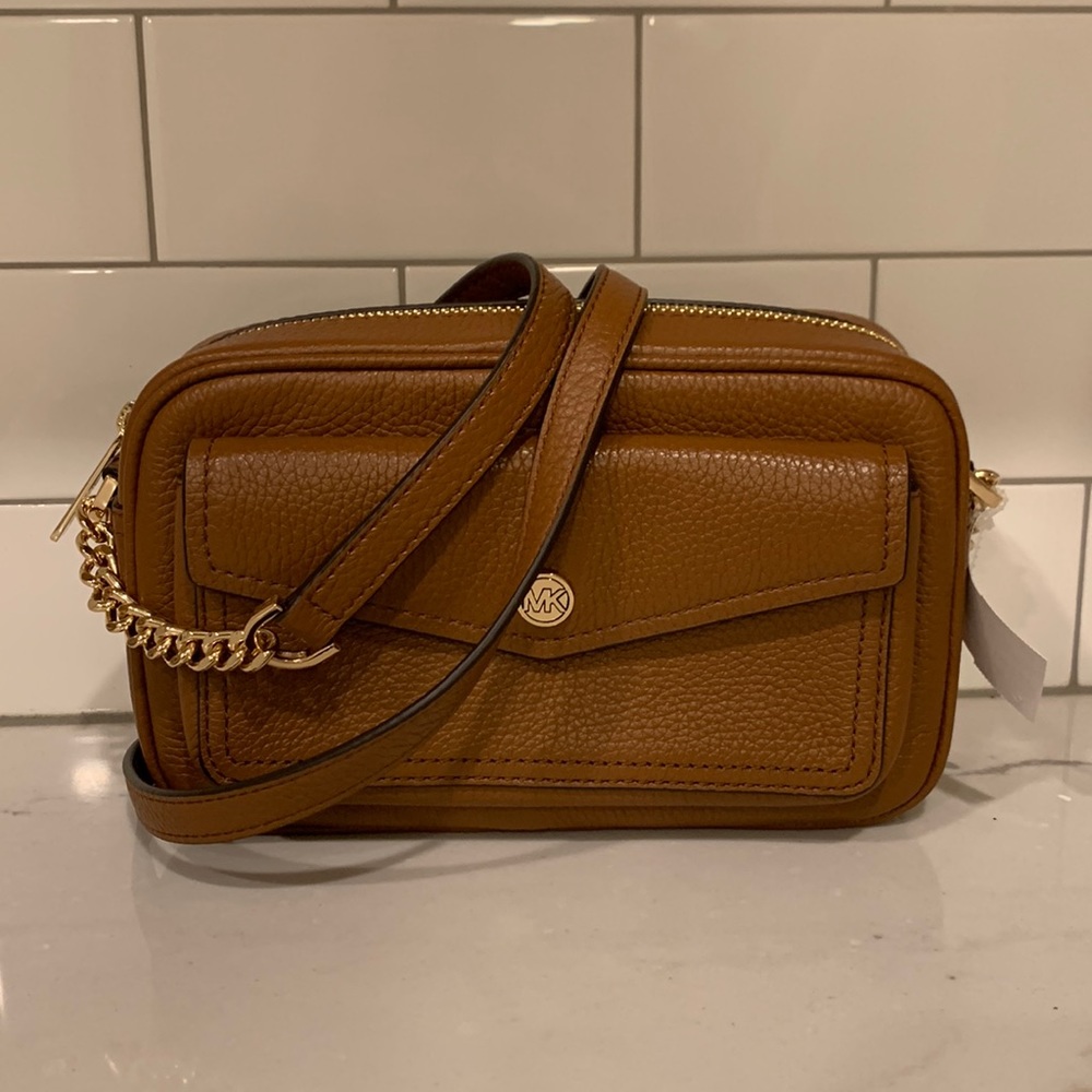 Michael Kors jet set travel leather crossbody bag